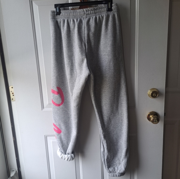 Barbie Sweat Pants🩶💕 - Picture 7 of 8